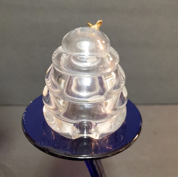 Lenox Disney Pooh Salt and Pepper Shaker - Picture 7 of 11